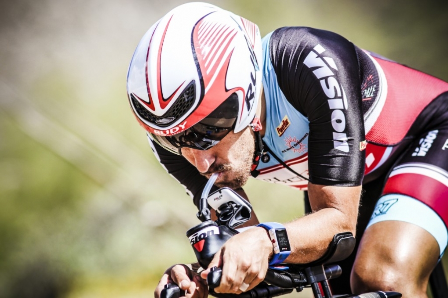 BỔ SUNG NƯỚC TRONG QUÁ TRÌNH THI ĐẤU – MỘT VẤN ĐỀ QUAN TRỌNG